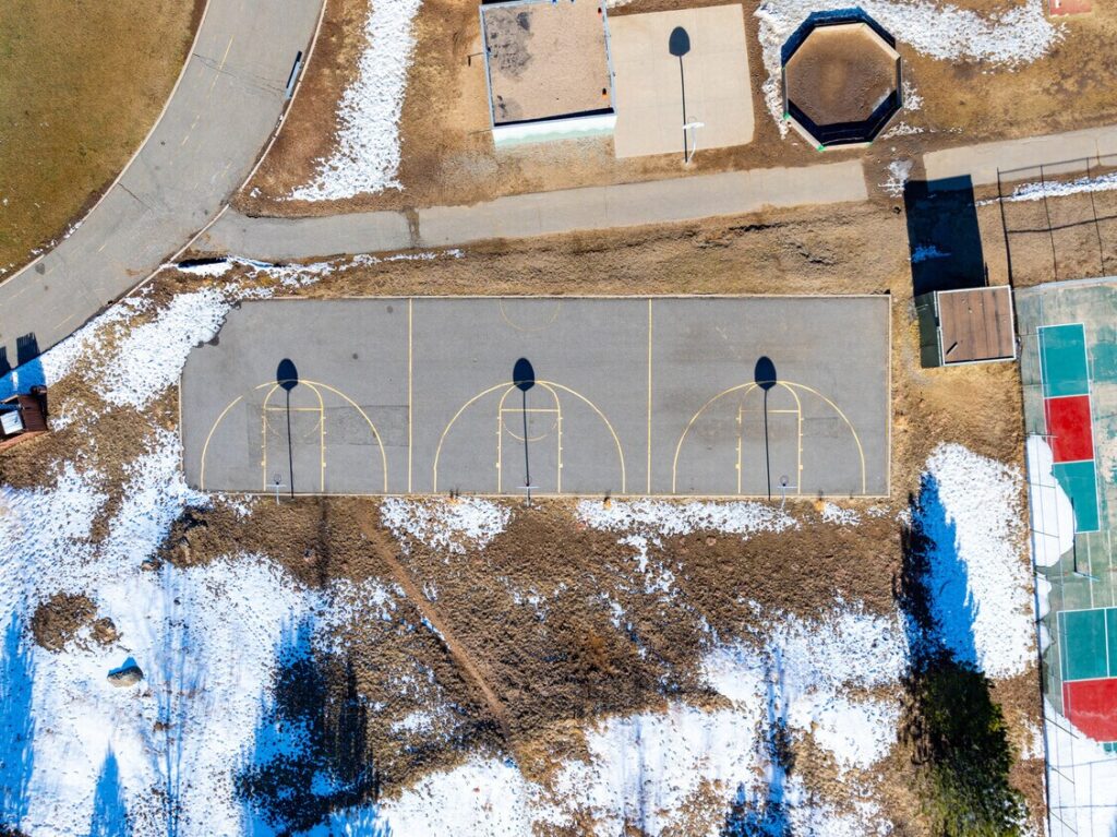 Evergreen CO School Guide: Choosing the right school for your kid