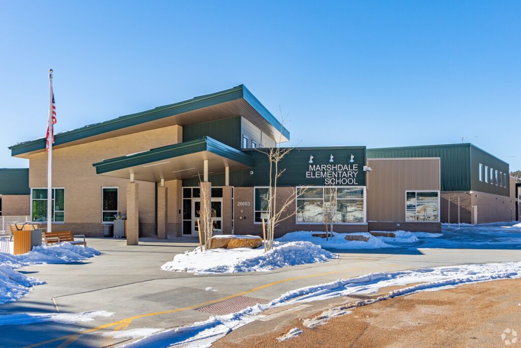Evergreen CO School Guide: Choosing the right school for your kid